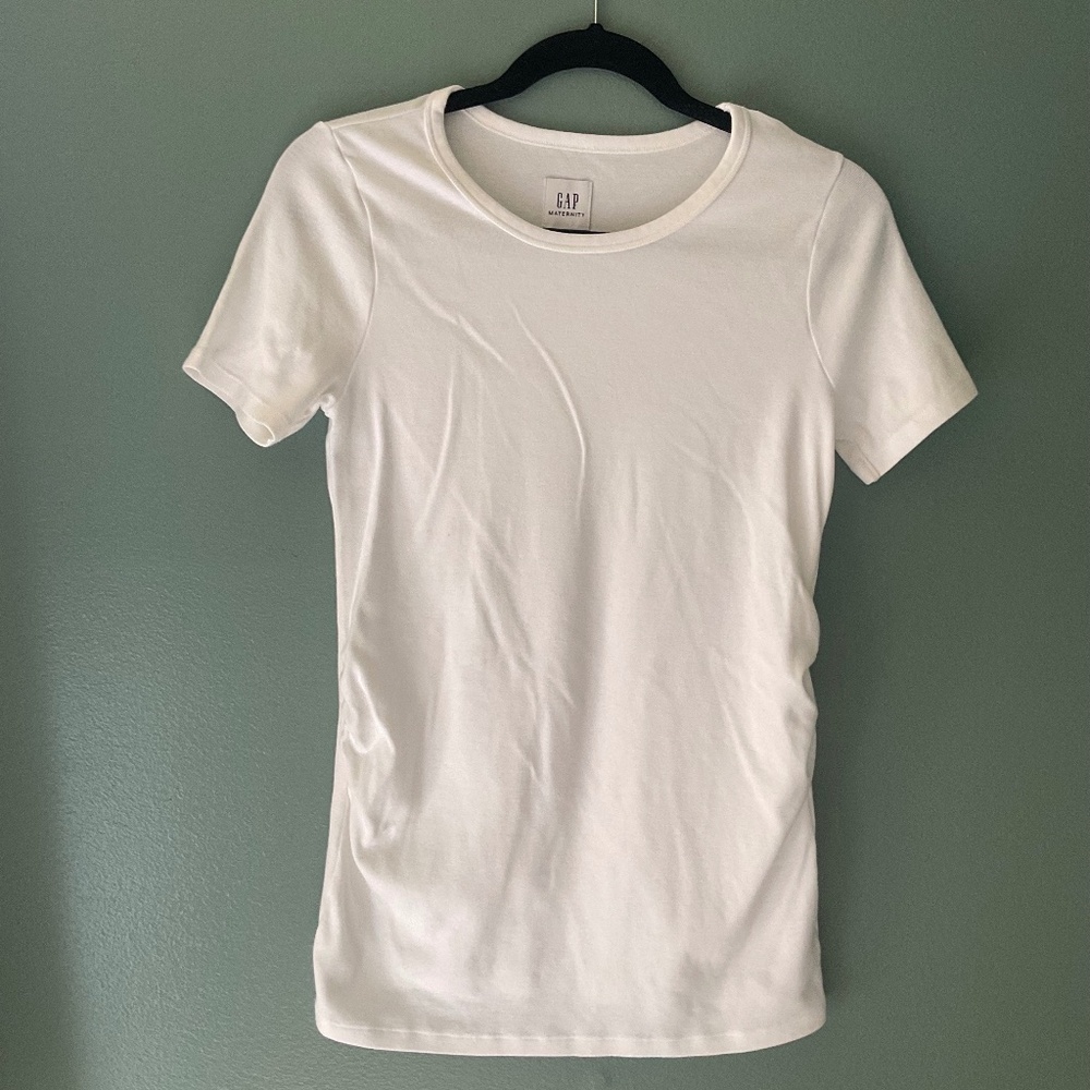 PERFECT white maternity tshirt / Gap / Small